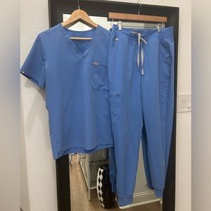 Women's Ceil Blue Scrubs Set